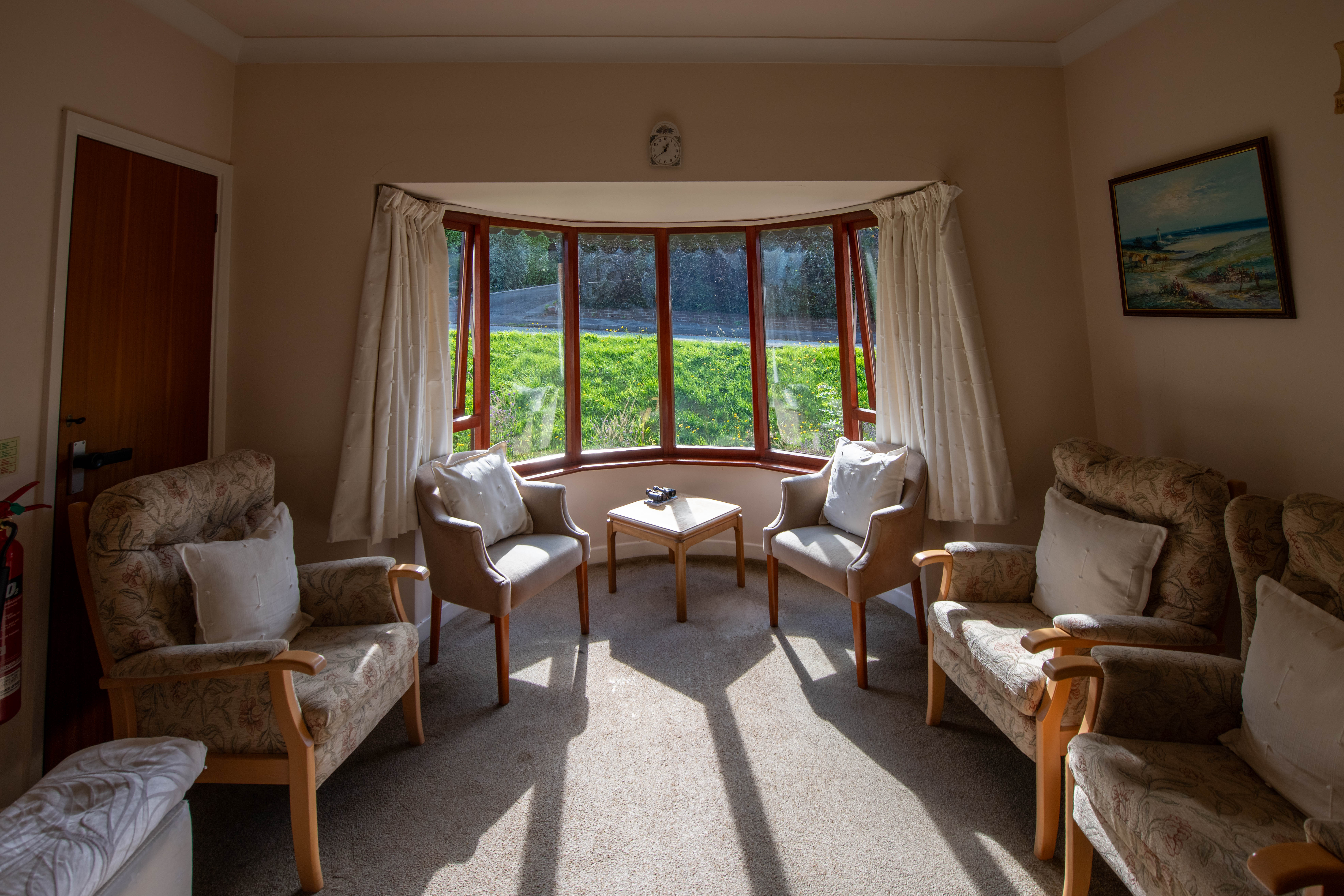 Llanfairfechan  Lounge