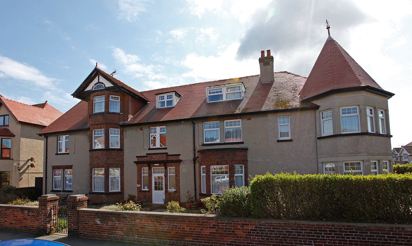Supported (Sheltered) Housing in Llandudno, Conwy Abbeyfield House